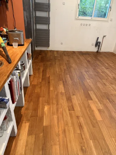 Ponçage de parquet massif à Aucamville, Toulouse, Renovaz