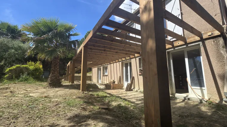 Faut-il une autorisation pour installer une terrasse surélevée ?, Toulouse, Renovaz