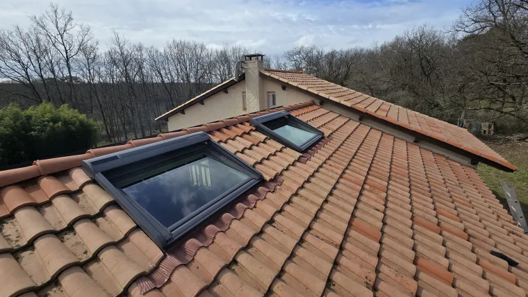 Peut-on poser un VELUX sur n'importe quel toit ?, Toulouse, Renovaz
