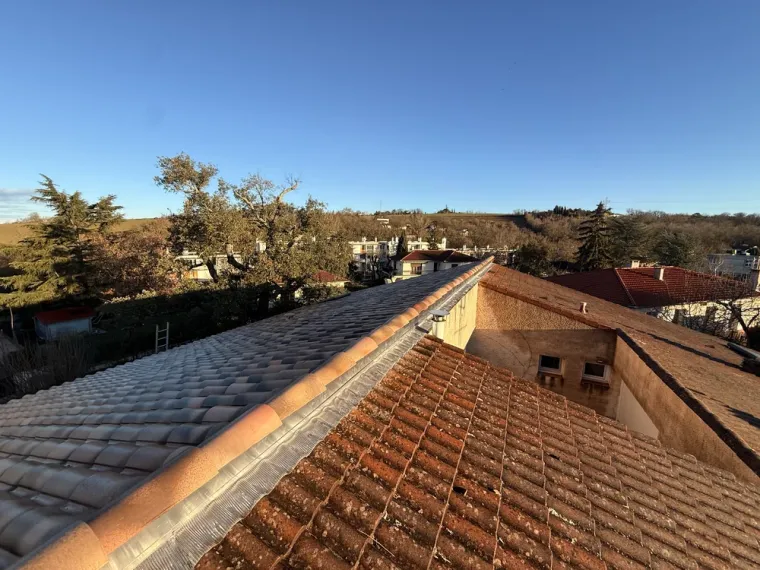 Quel est le prix pour refaire une toiture complète avec isolation ?, Toulouse, Renovaz