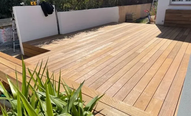 Quel bois choisir pour une terrasse sans entretien ?, Toulouse, Renovaz